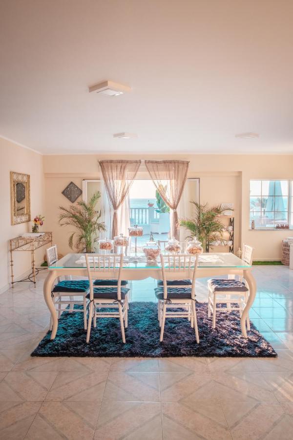 パルミ Eneide Bed & Breakfast エクステリア 写真